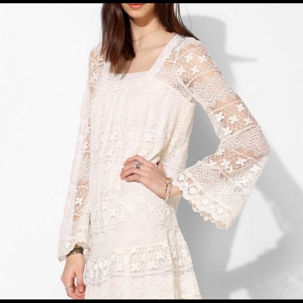 Vintage Urban Outfitters Kimchi Blue Lace Dress CREAM